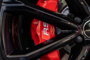 Schleifendes Geräusch beim Bremsen