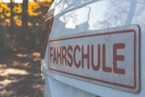 Technikfragen in der Fahrschul-Prüfung