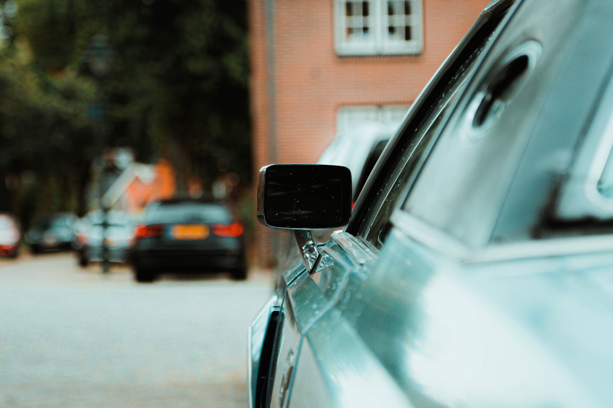 Fahrschule – so fährst du beim Anfahren mit Kupplung ruhiger