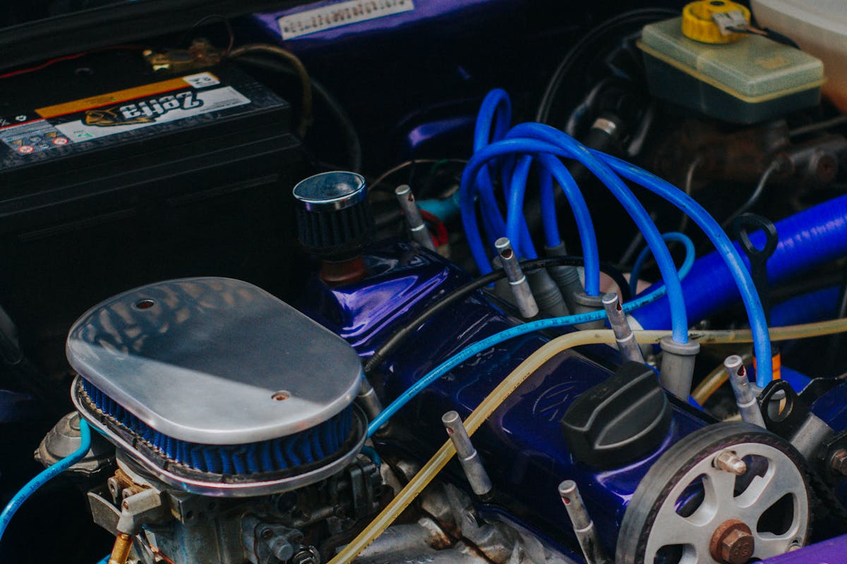 Wieso geht die Motorkontrollleuchte nicht aus? Die häufigsten Ursachen – und was du jetzt sinnvoll prüfst