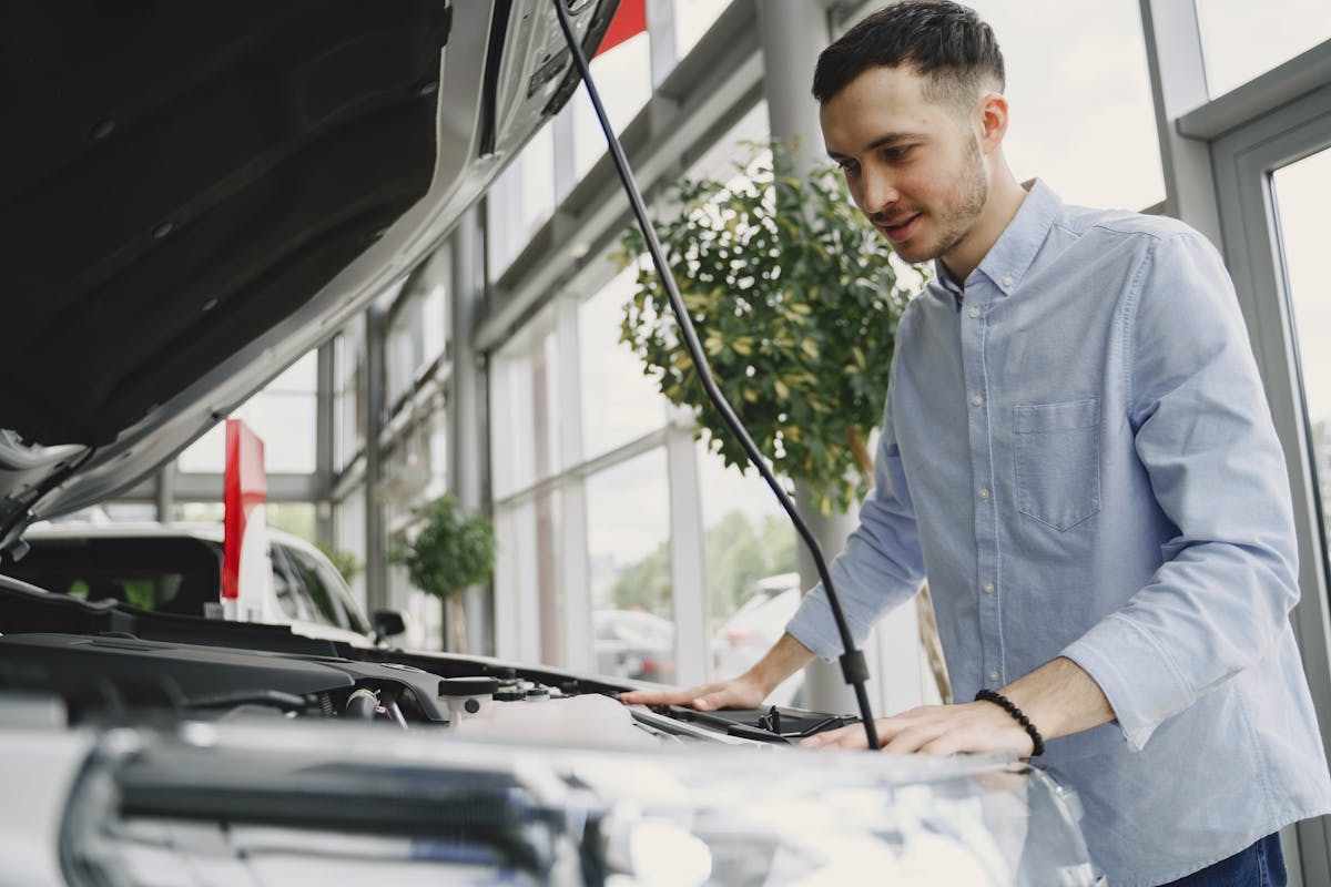 Dachzelt am Auto befestigen: So gelingt die Montage für eine sichere Reise